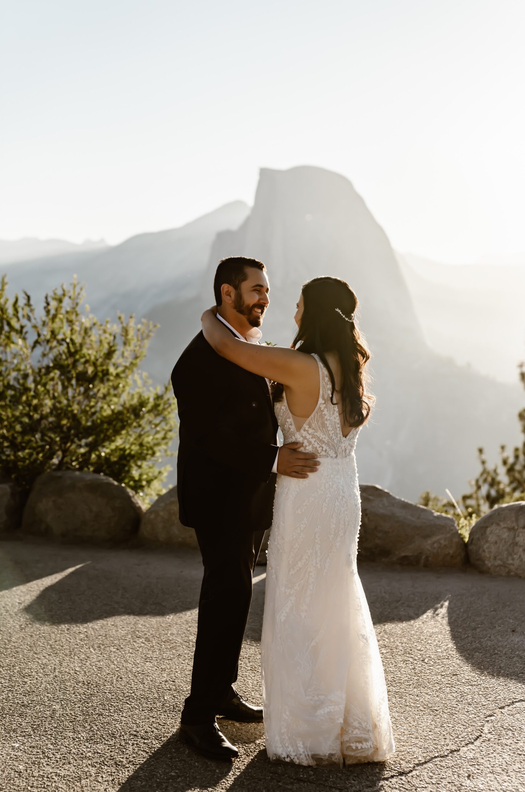 Bride and groom have first dance at Yosemite wedding