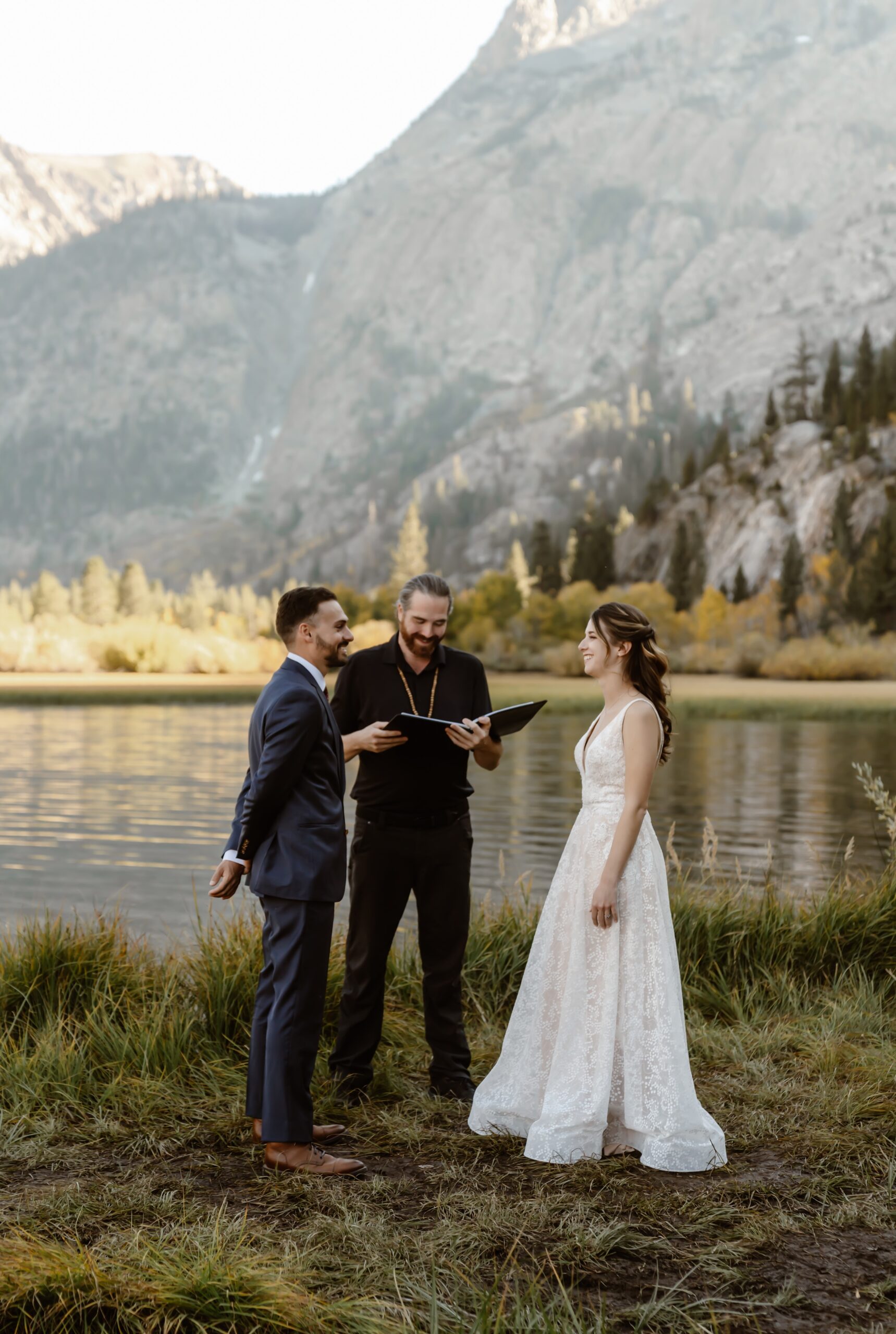 Mammoth Lakes elopement ceremony