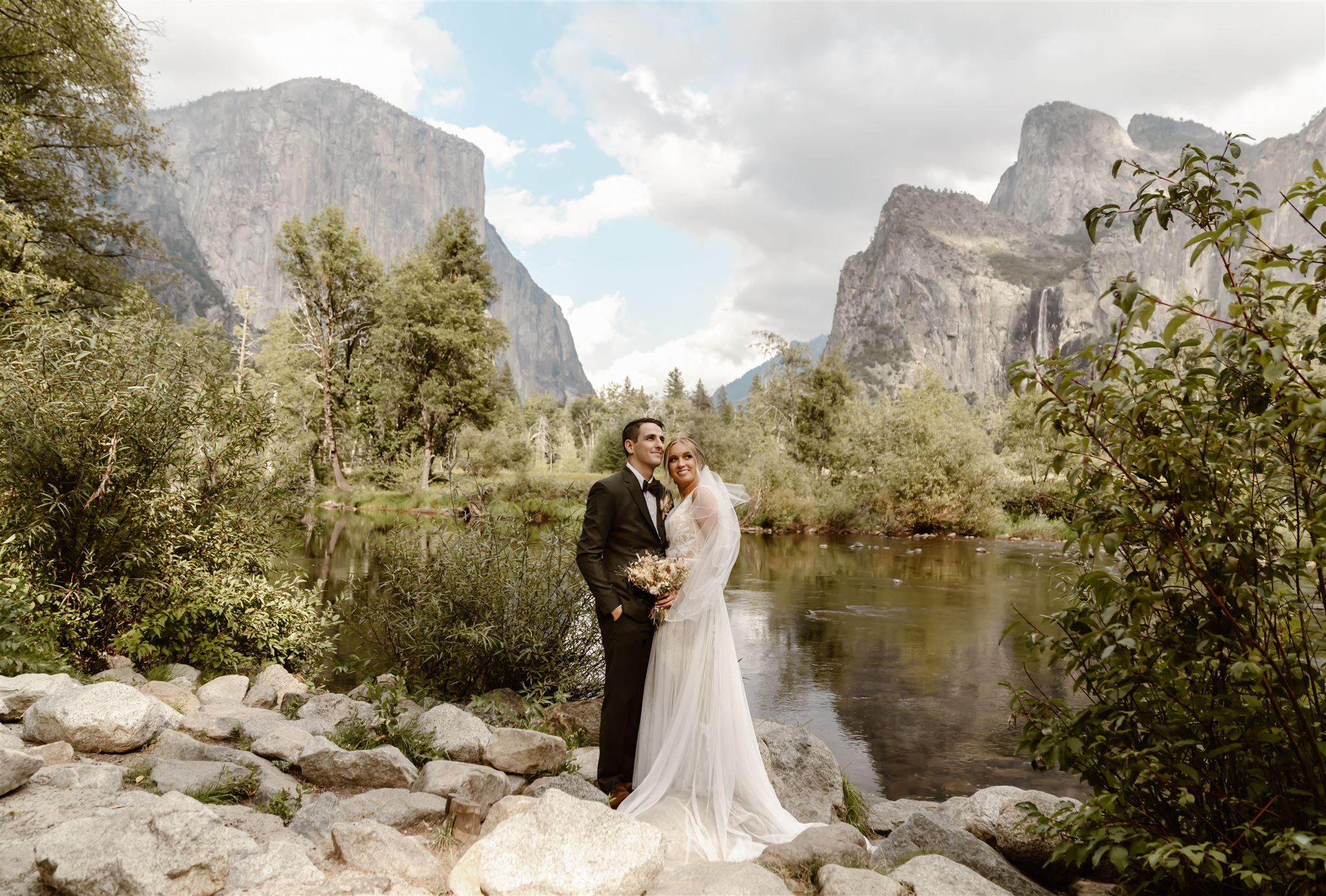 Bride and groom at Cathedral Beach in Yosemite National park