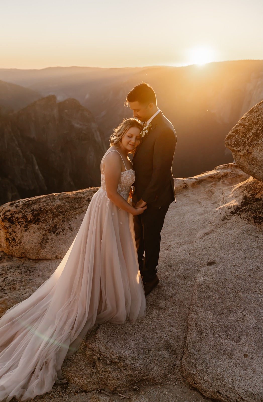 Bride and groom at sunset at their Yosemite elopement