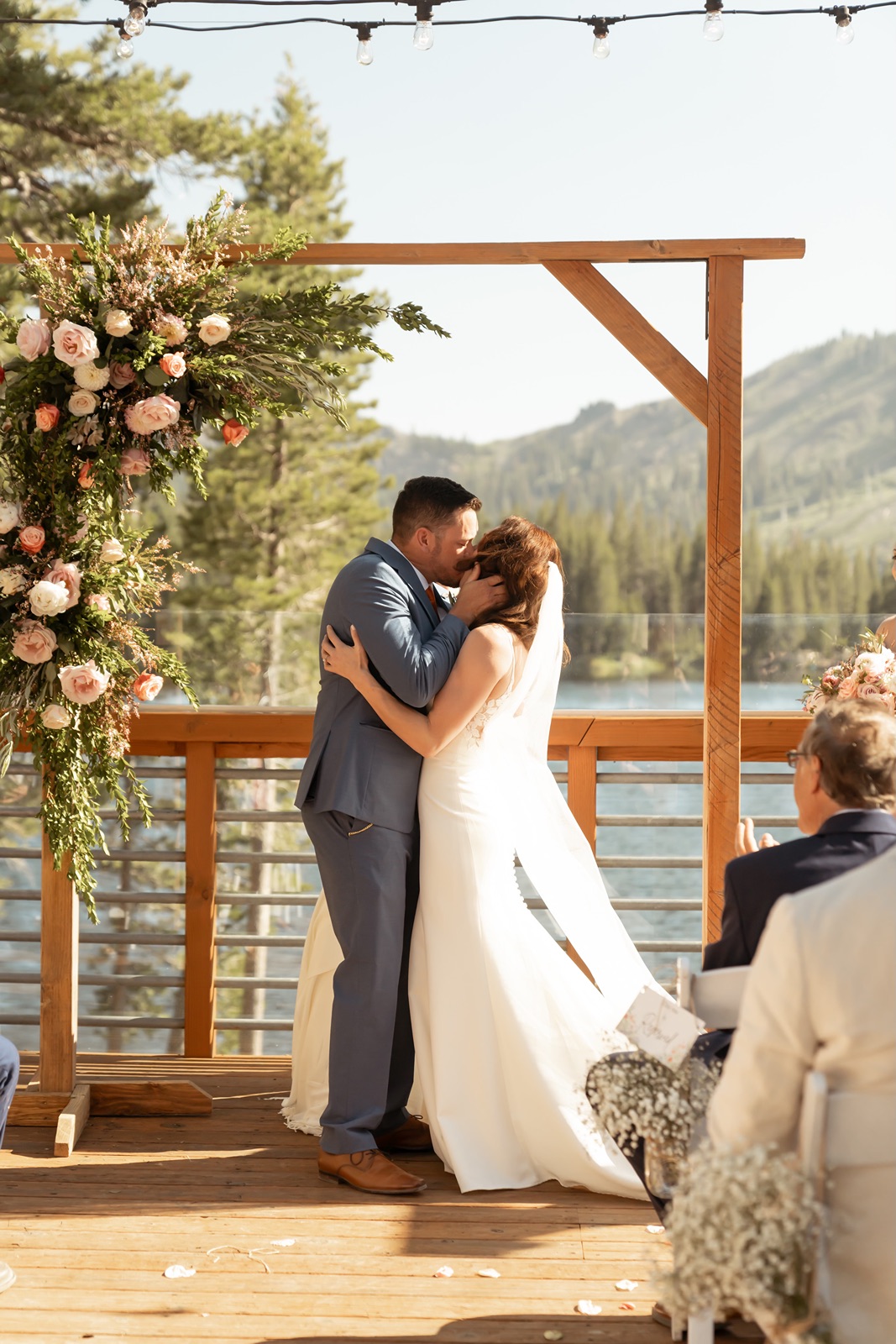 Couple has their first kiss at their Truckee wedding