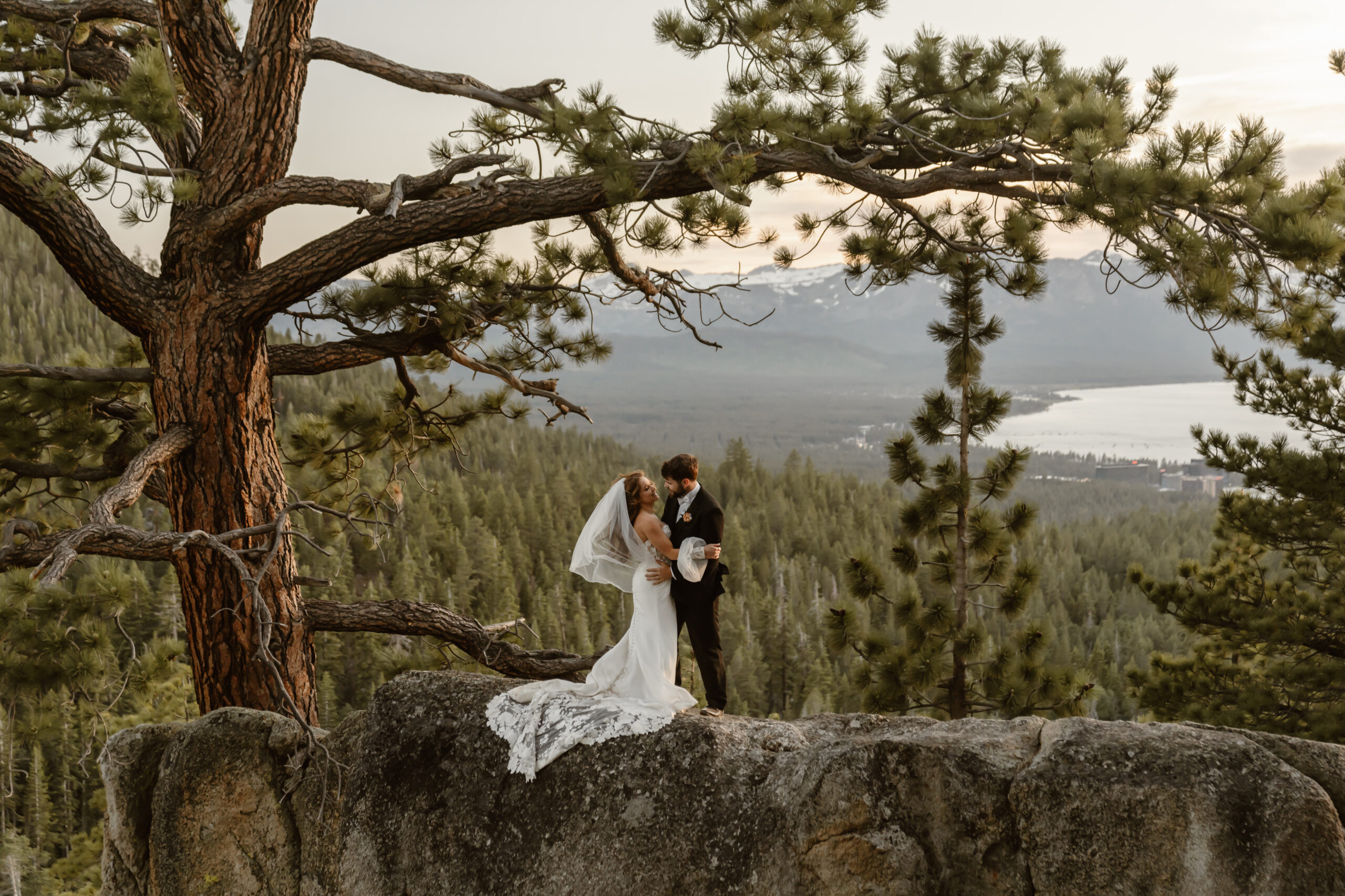 Bride and groom with beautiful Lake Tahoe backdrop