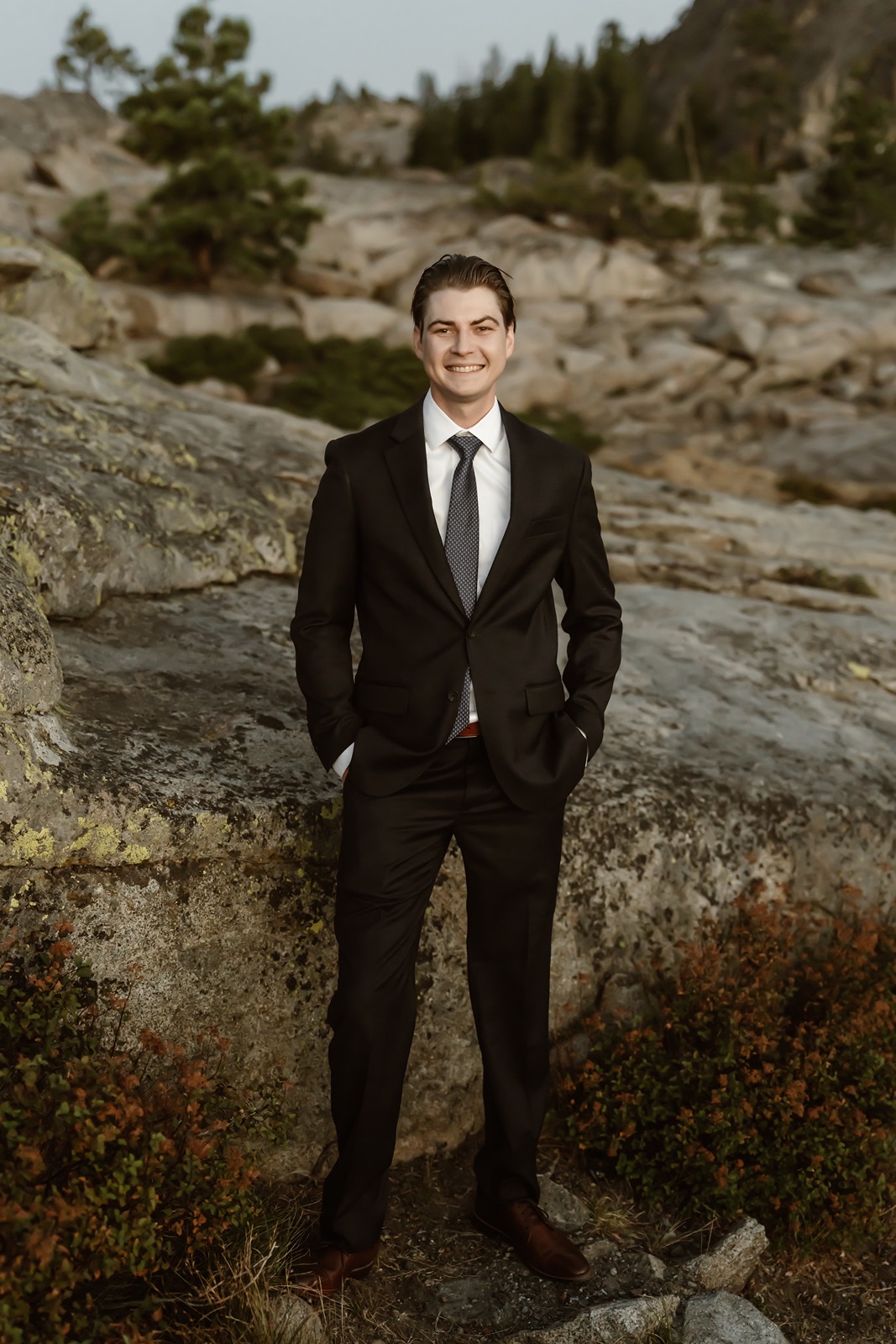 Groom smiles at Donner Lake Overlook elopement